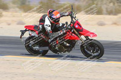 media/Jan-13-2025-Ducati Revs (Mon) [[8d64cb47d9]]/3-B Group/Session 3 (Turn 7 Inside)/